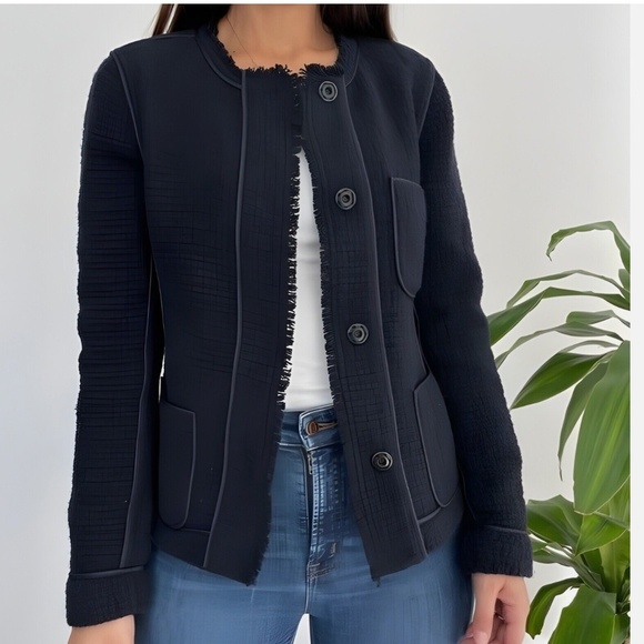 Vince Tweed Boucle Fringe Frayed Snap Jacket Navy Blue Wool Blend Size 10 EUC - Picture 1 of 8